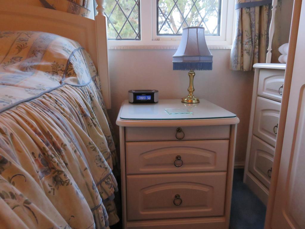Pineview Guesthouse พูล ภายนอก รูปภาพ